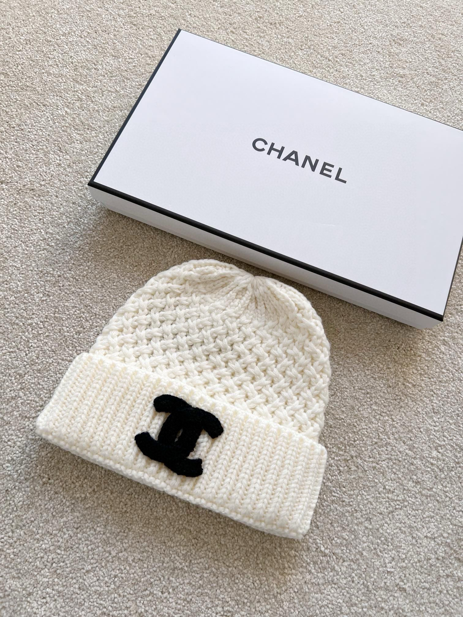 샤넬 CHANEL 모자 White