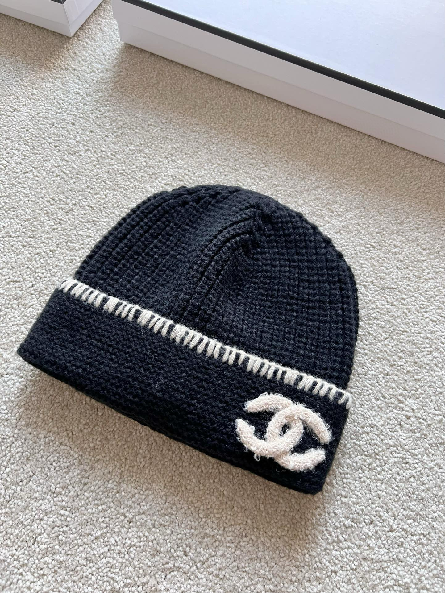 샤넬 CHANEL 모자 Black