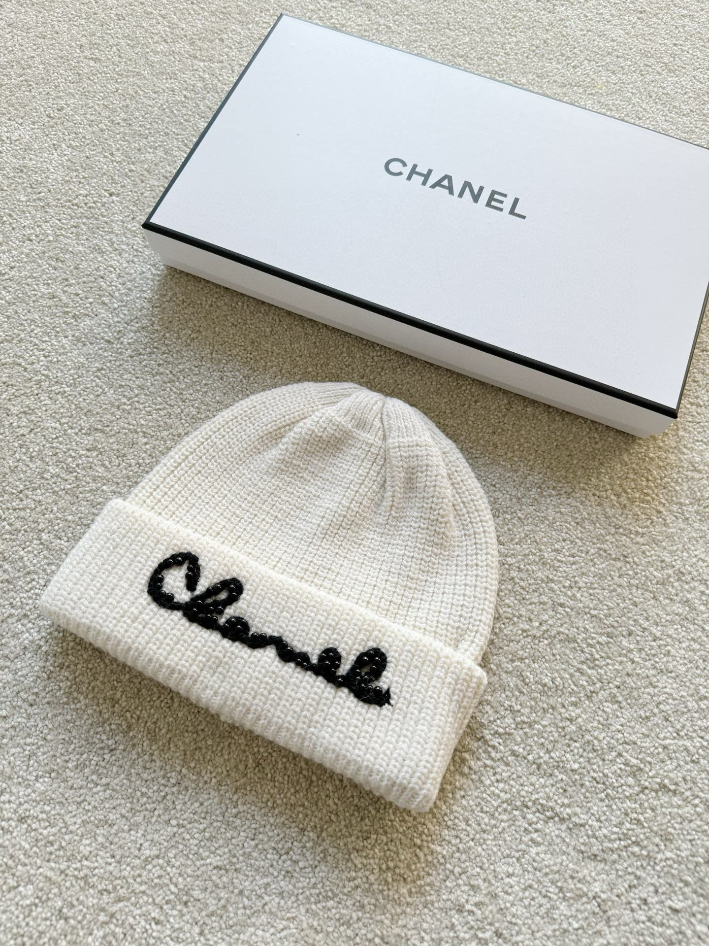 샤넬 CHANEL 모자 White