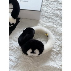 샤넬 CHANEL AAB261 귀마개 시어링 램스킨 블랙 에크루