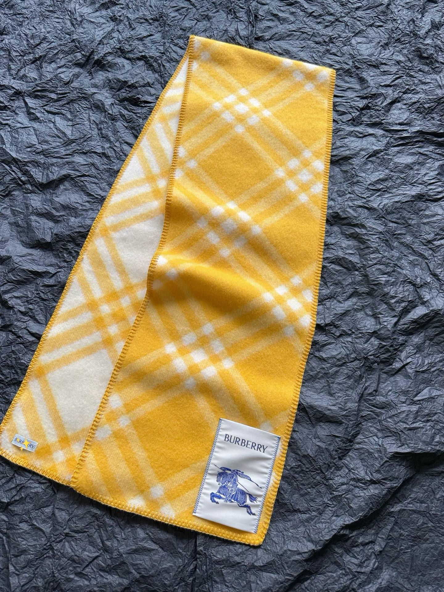 버버리 Burberry 캐시미어 머플러 yellow