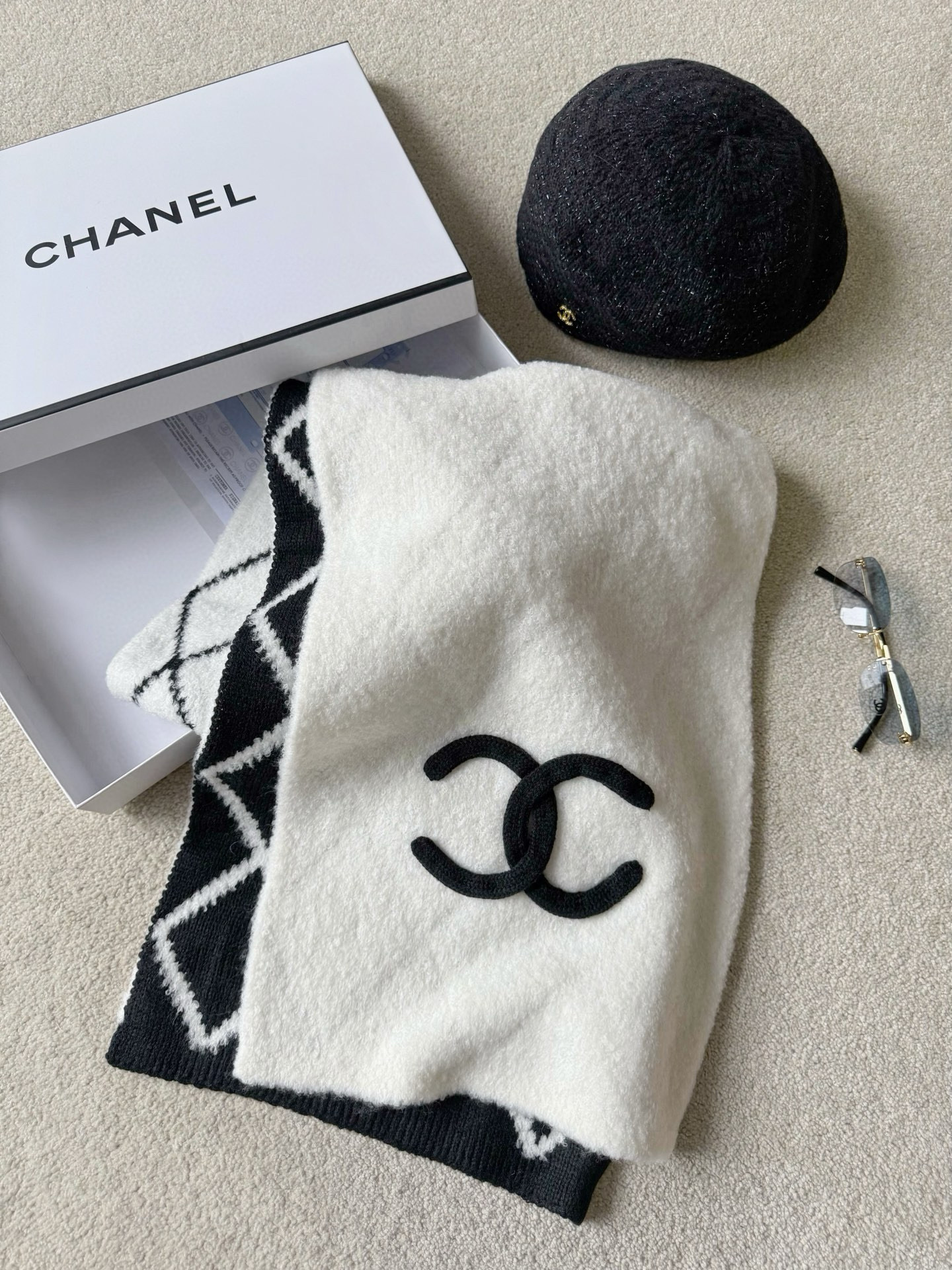 샤넬 CHANEL 머플러