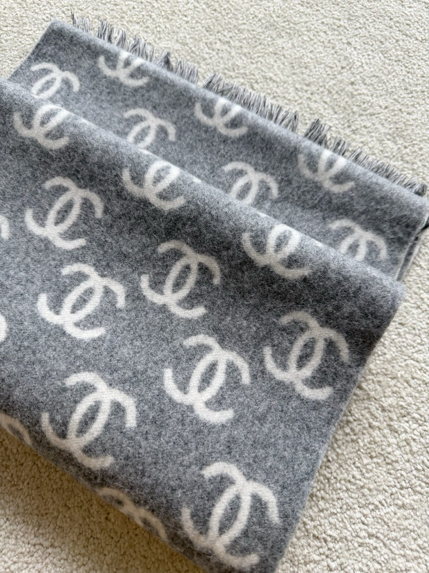 샤넬 CHANEL 머플러 Grey