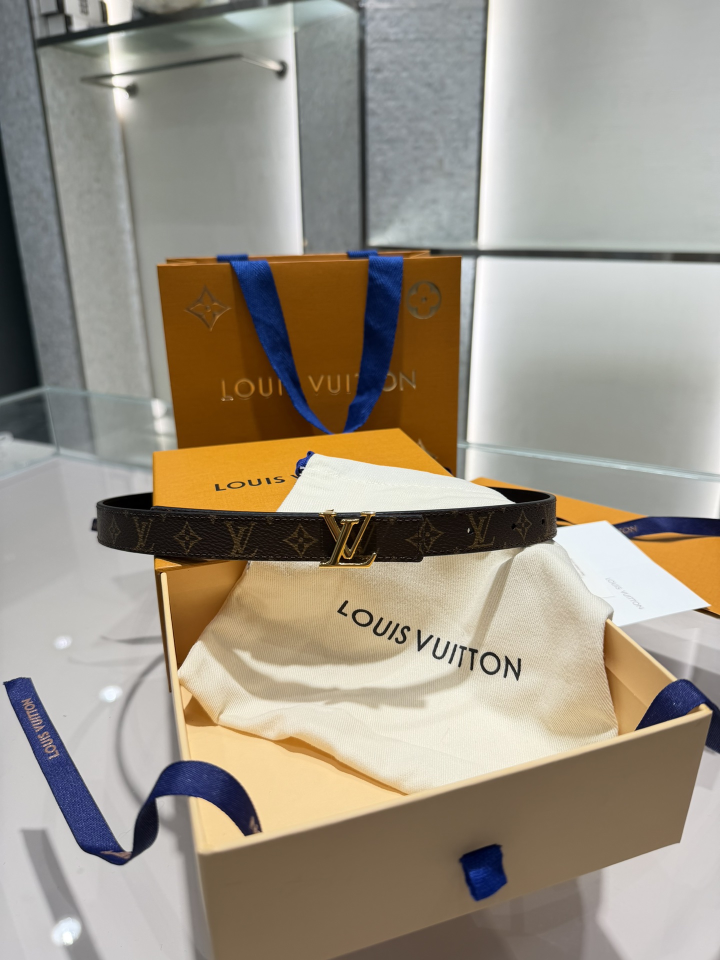 루이비통 Louis Vuitton 벨트