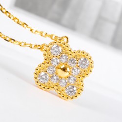 반클리프 Van Cleef & Arpels 목걸이