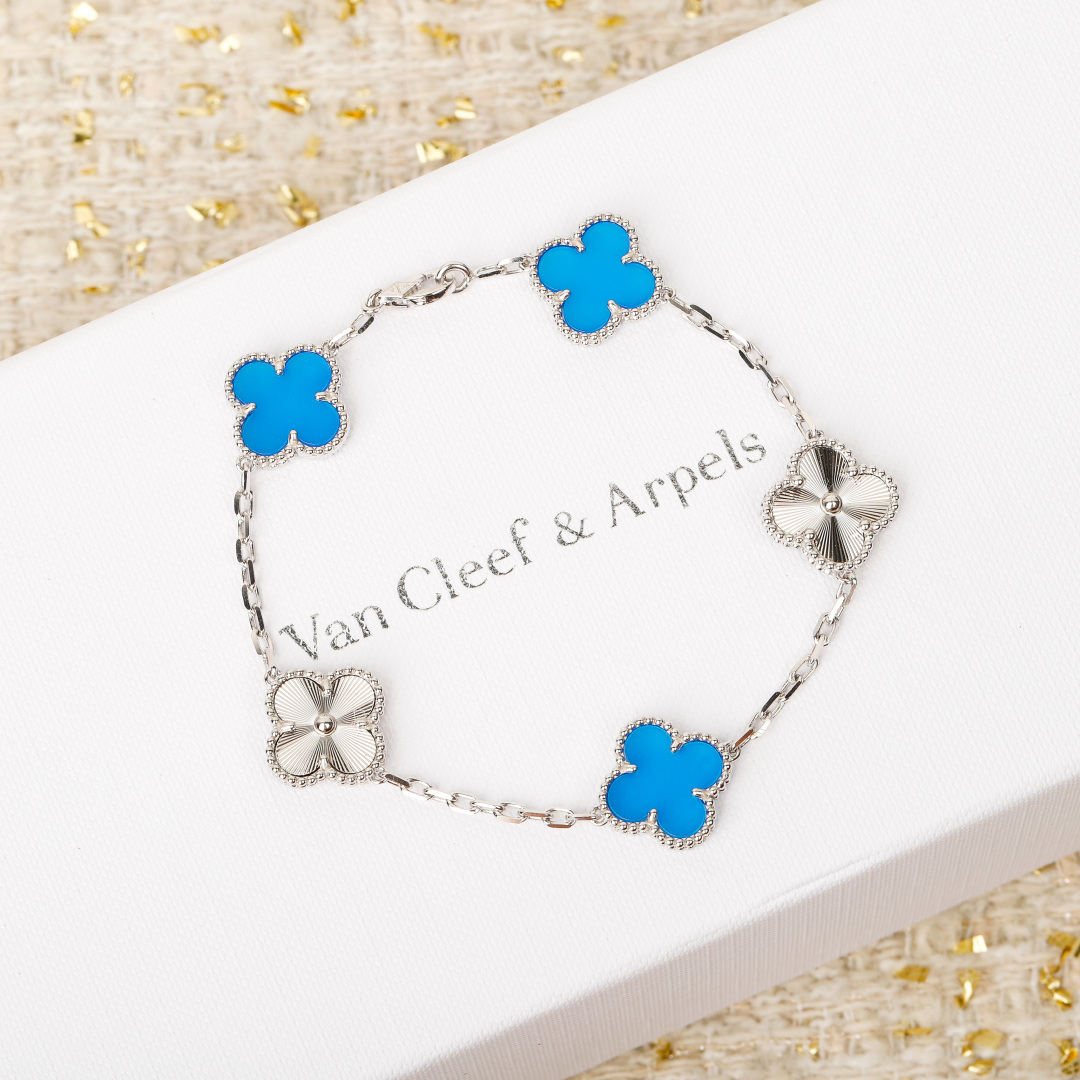 반클리프 Van Cleef&Arpels 팔찌