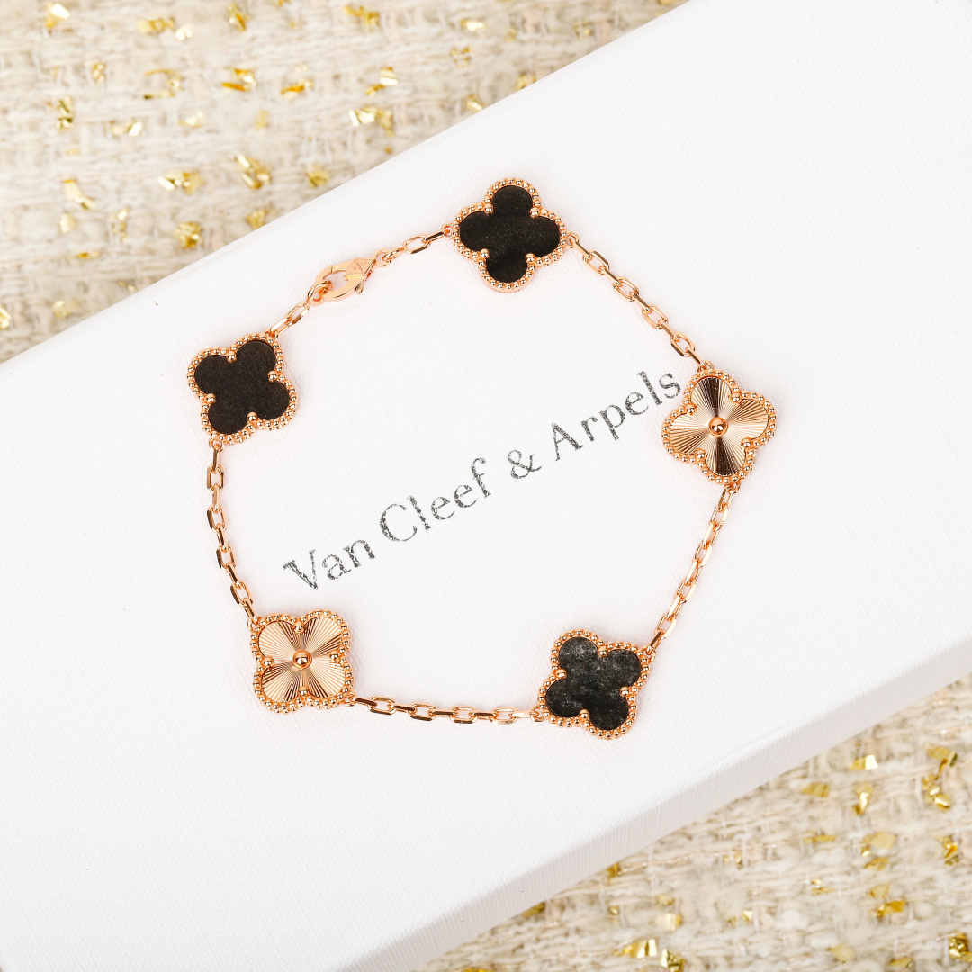 반클리프 Van Cleef&Arpels 팔찌