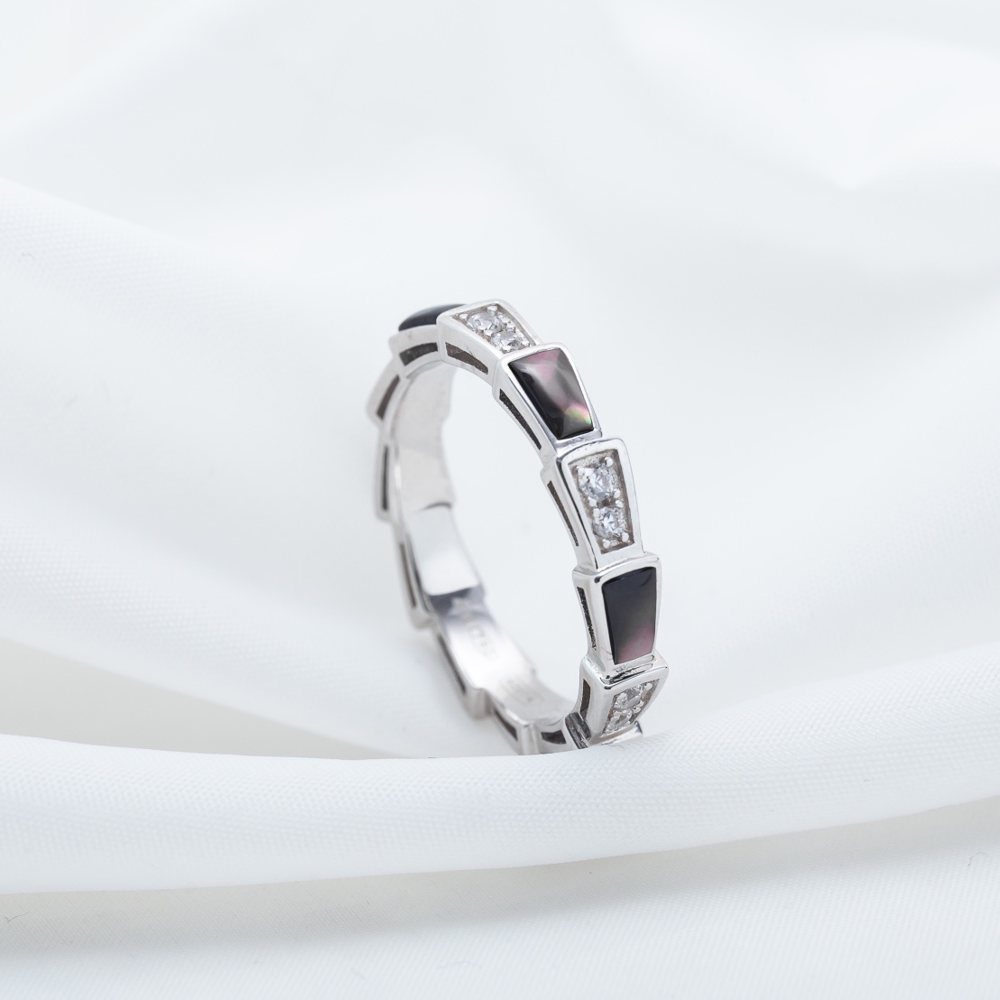 불가리 Bvlgari 반지