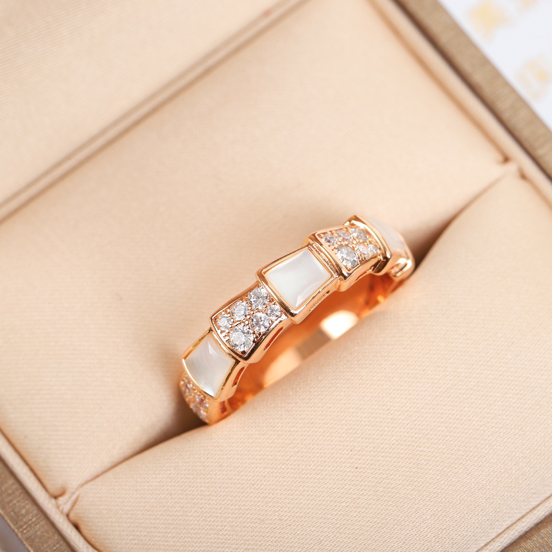 불가리 Bvlgari 반지