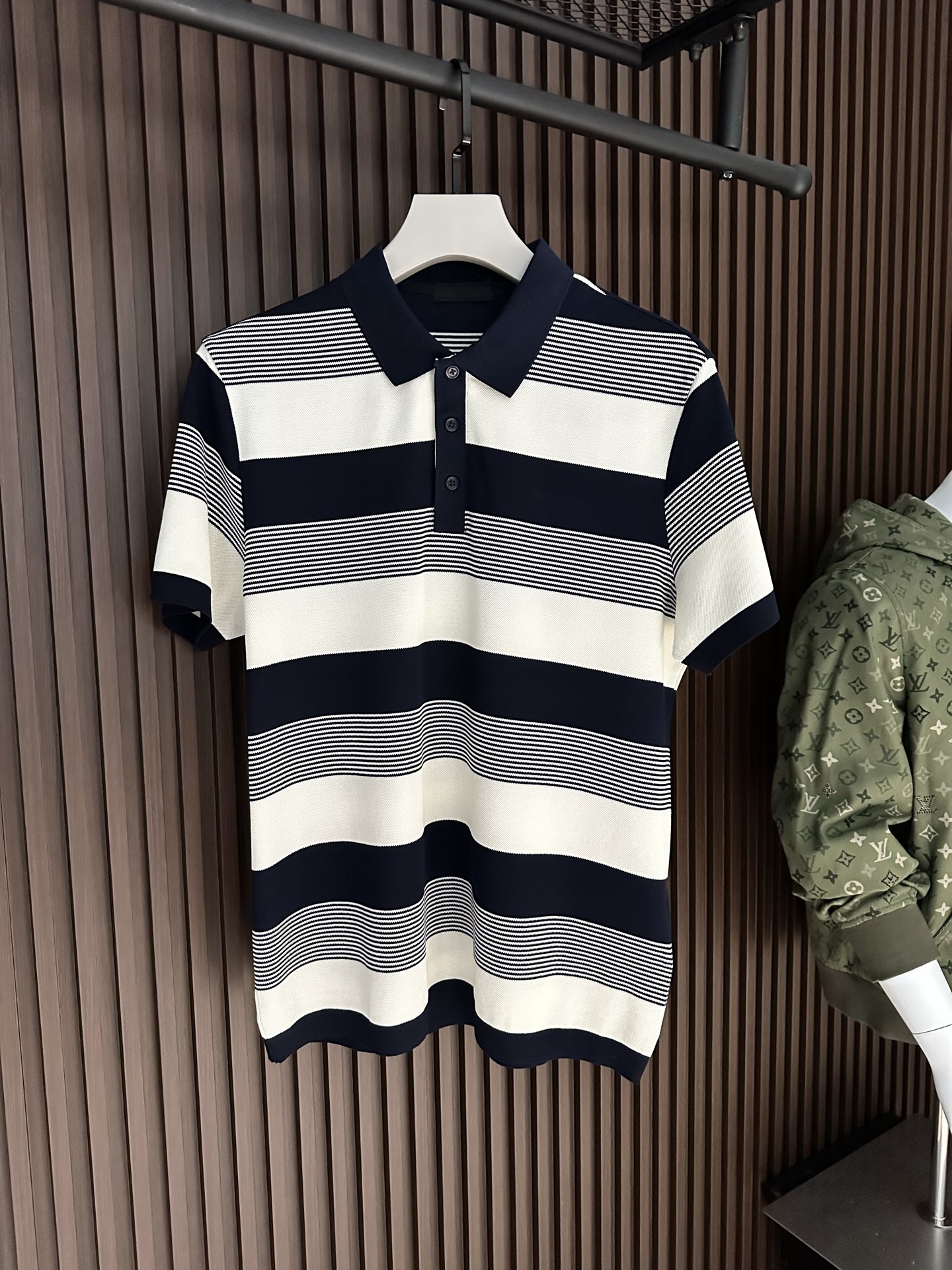 프라다 Prada 반팔 티셔츠