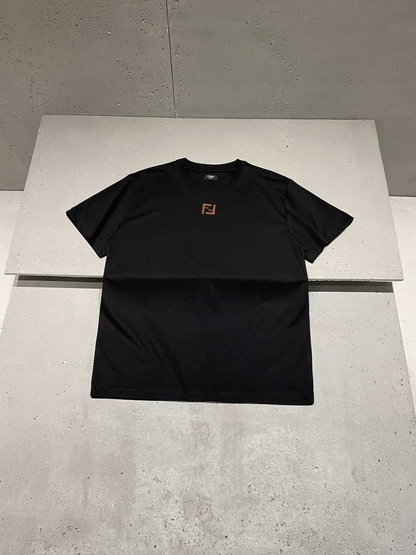 펜디 FENDI 반팔 티셔츠