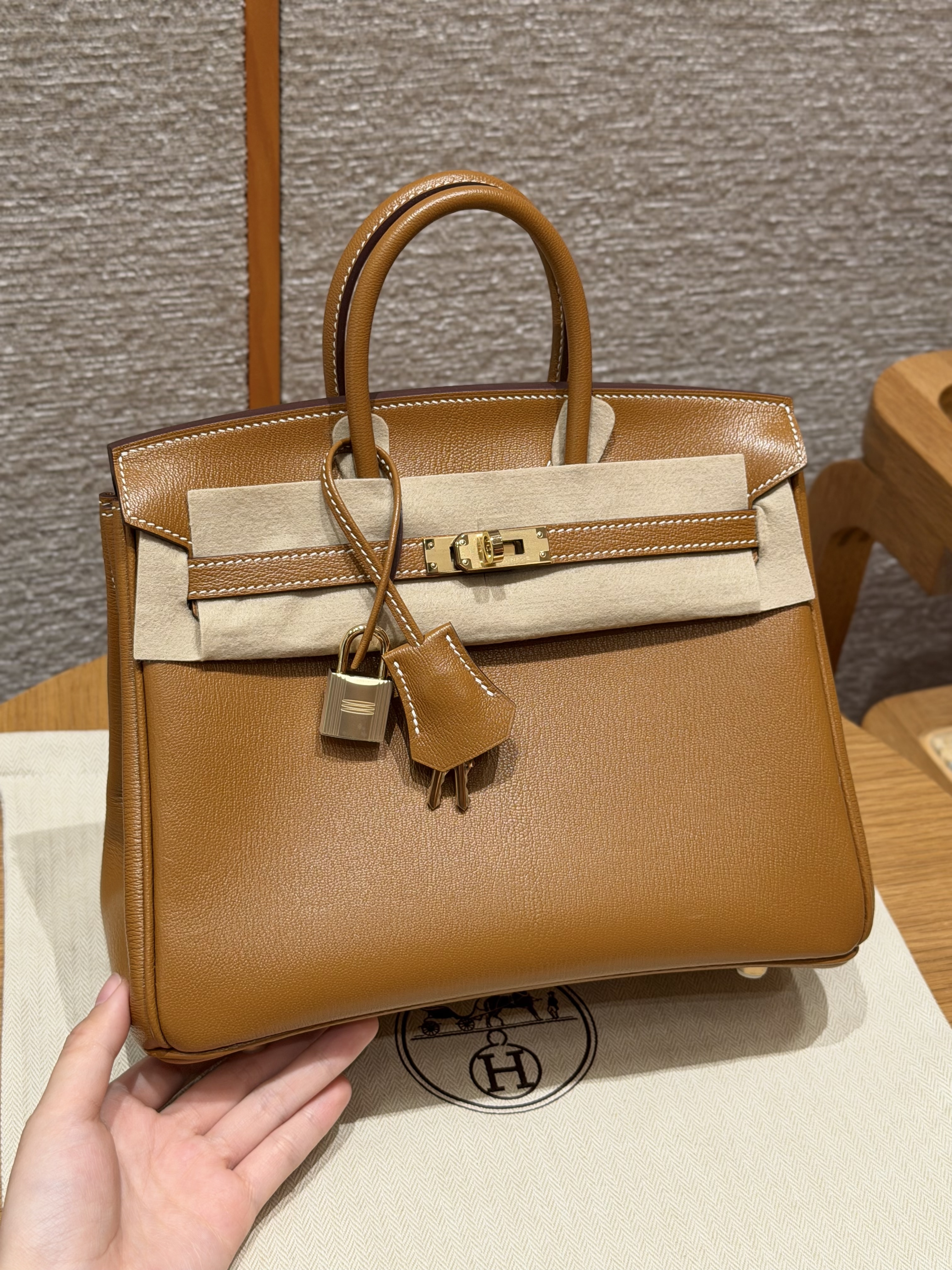 에르메스 Hermes Birkin 25cm Chèvre 37 Gold/gold