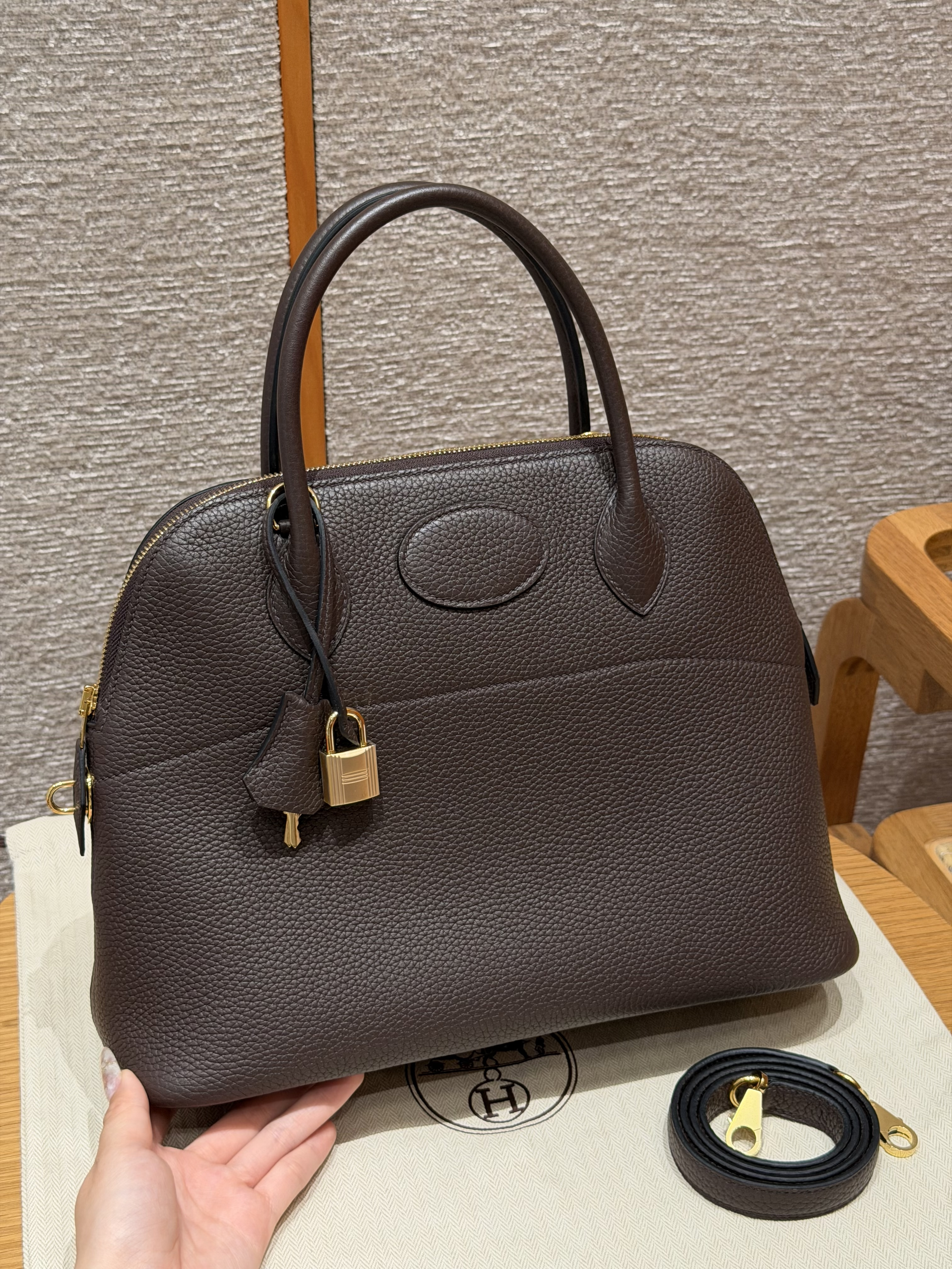에르메스 Hermes Bolide 31cm Clemence 47 Chocolate/gold