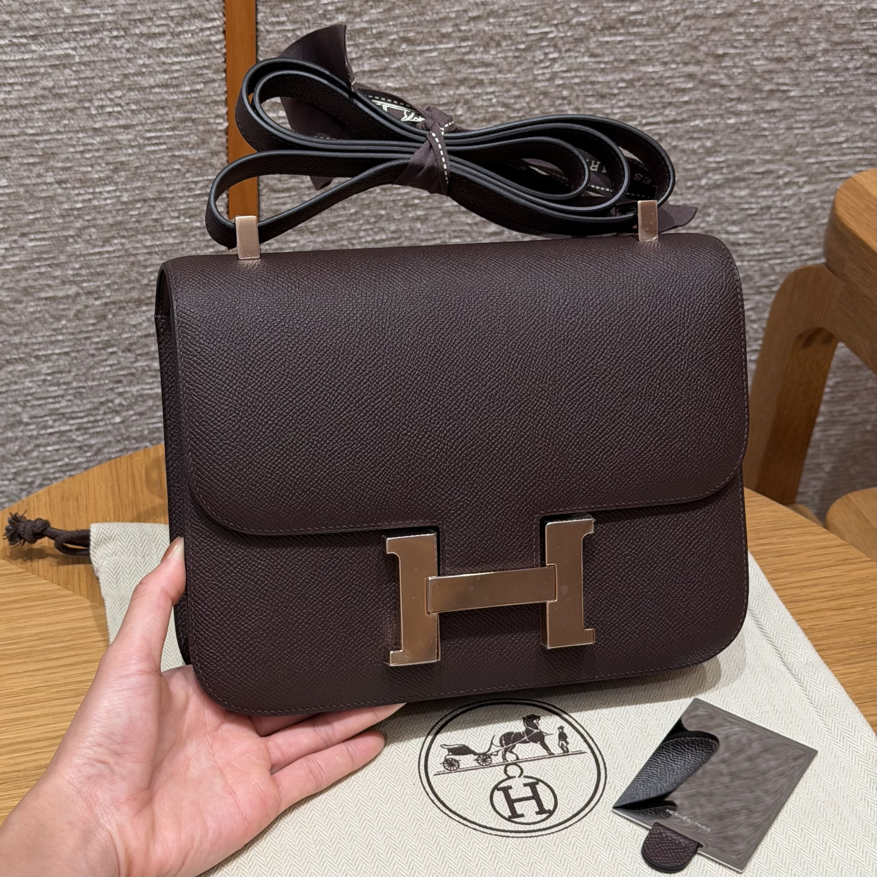 에르메스 Hermes Constance with mirror 24cm Epsom 0G Rouge Seller/Rose gold