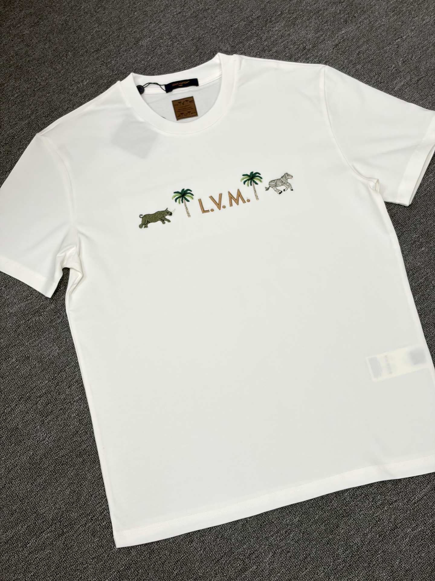 루이비통 Louis Vuitton 반팔 티셔츠