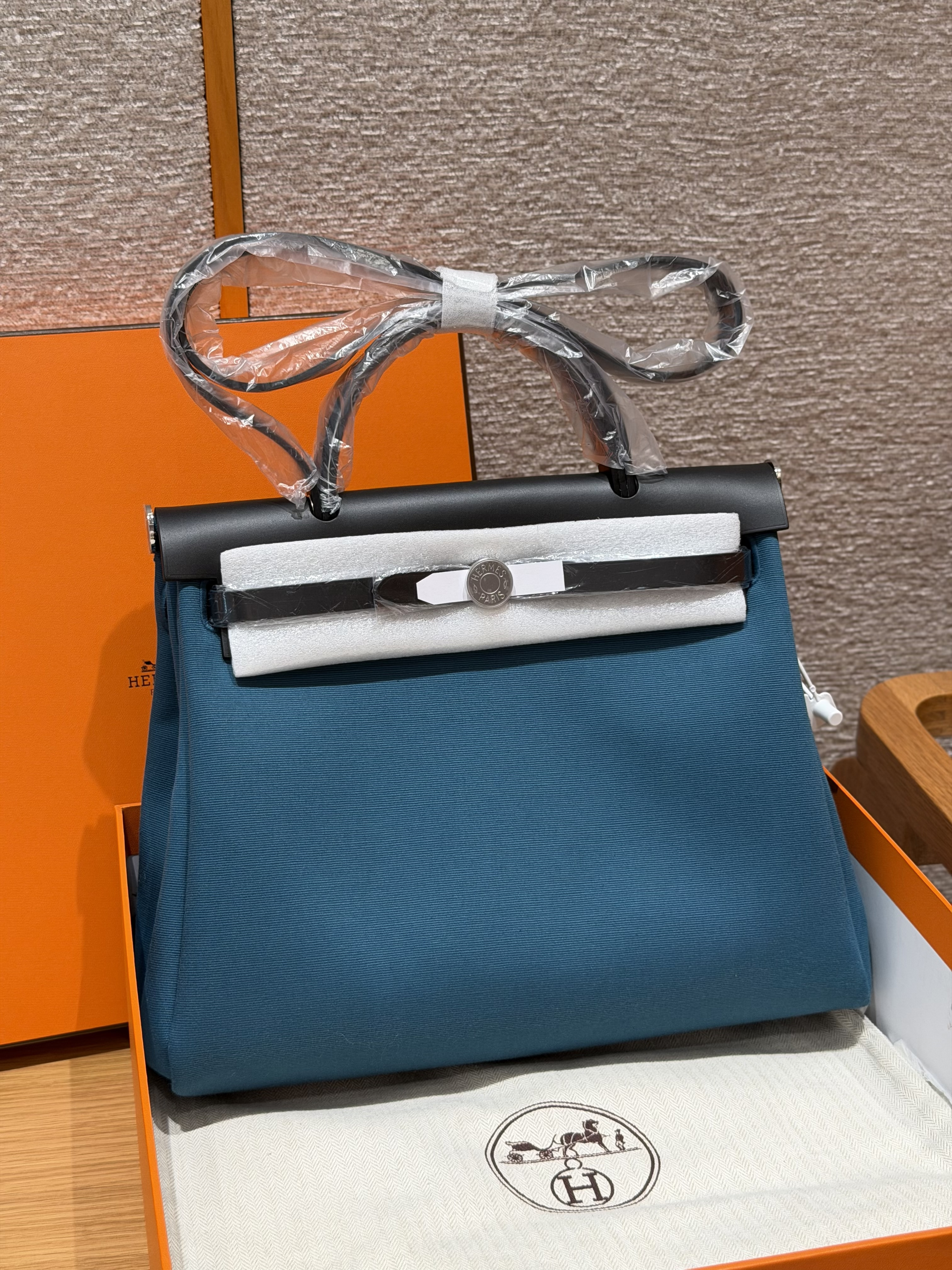 에르메스 Hermes Herbag 31cm Canvas and Cowhide New Blue Jean and Noir/silver