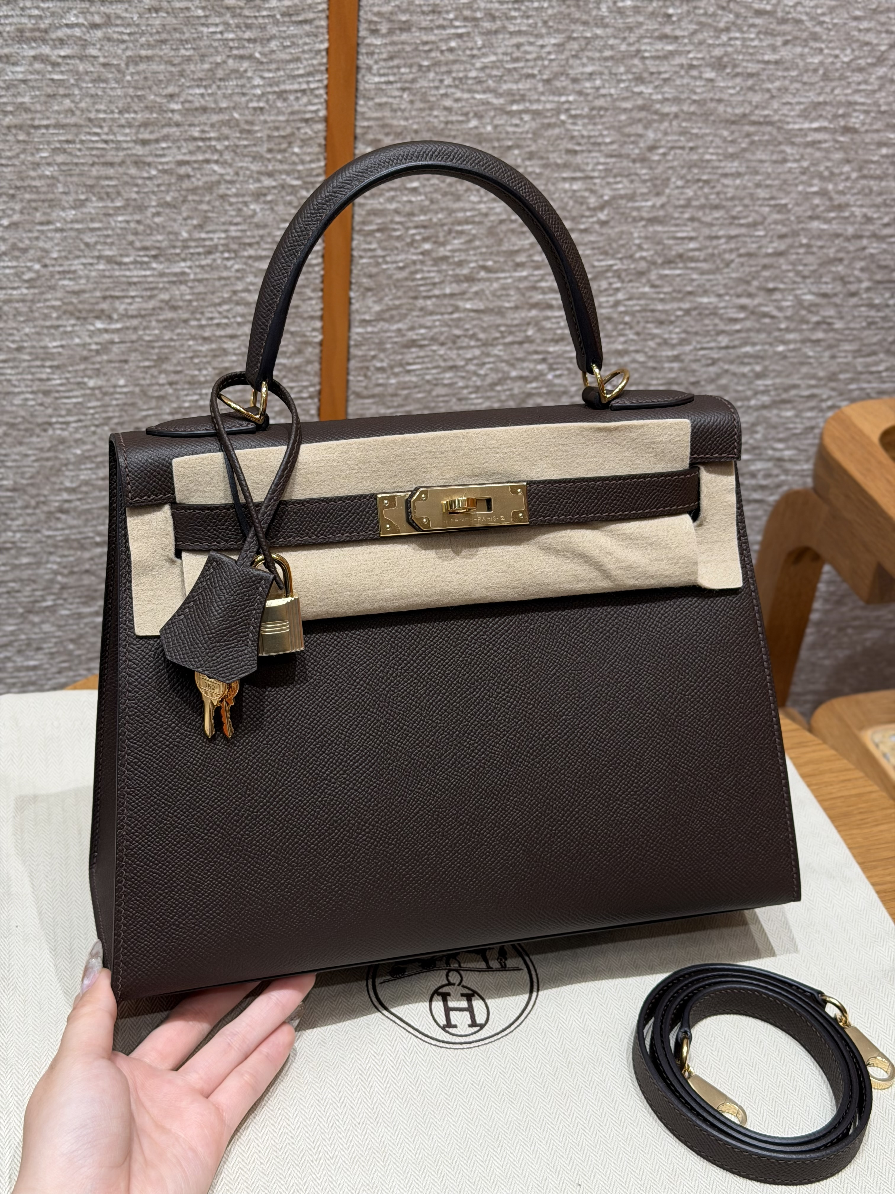 에르메스 Hermes Kelly 28cm Epsom 47 Chocolat/gold