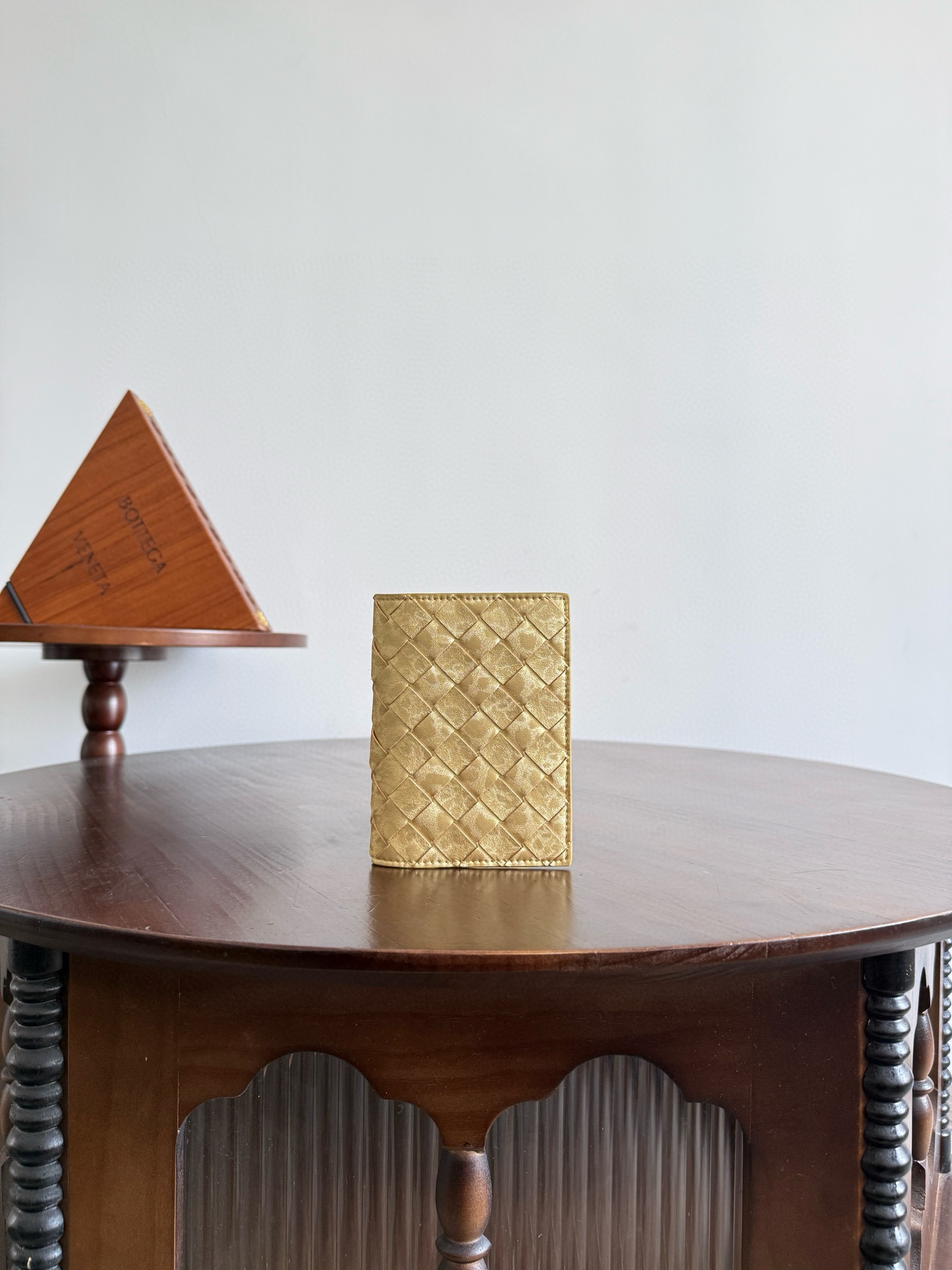 보테가베네타 Bottega Veneta 749954 Intrecciato Passport Case 9.5cm