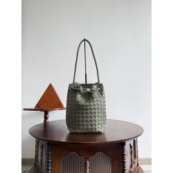 보테가 베네타 Bottega Veneta 855759 Small Andiamo Bucket 30cm