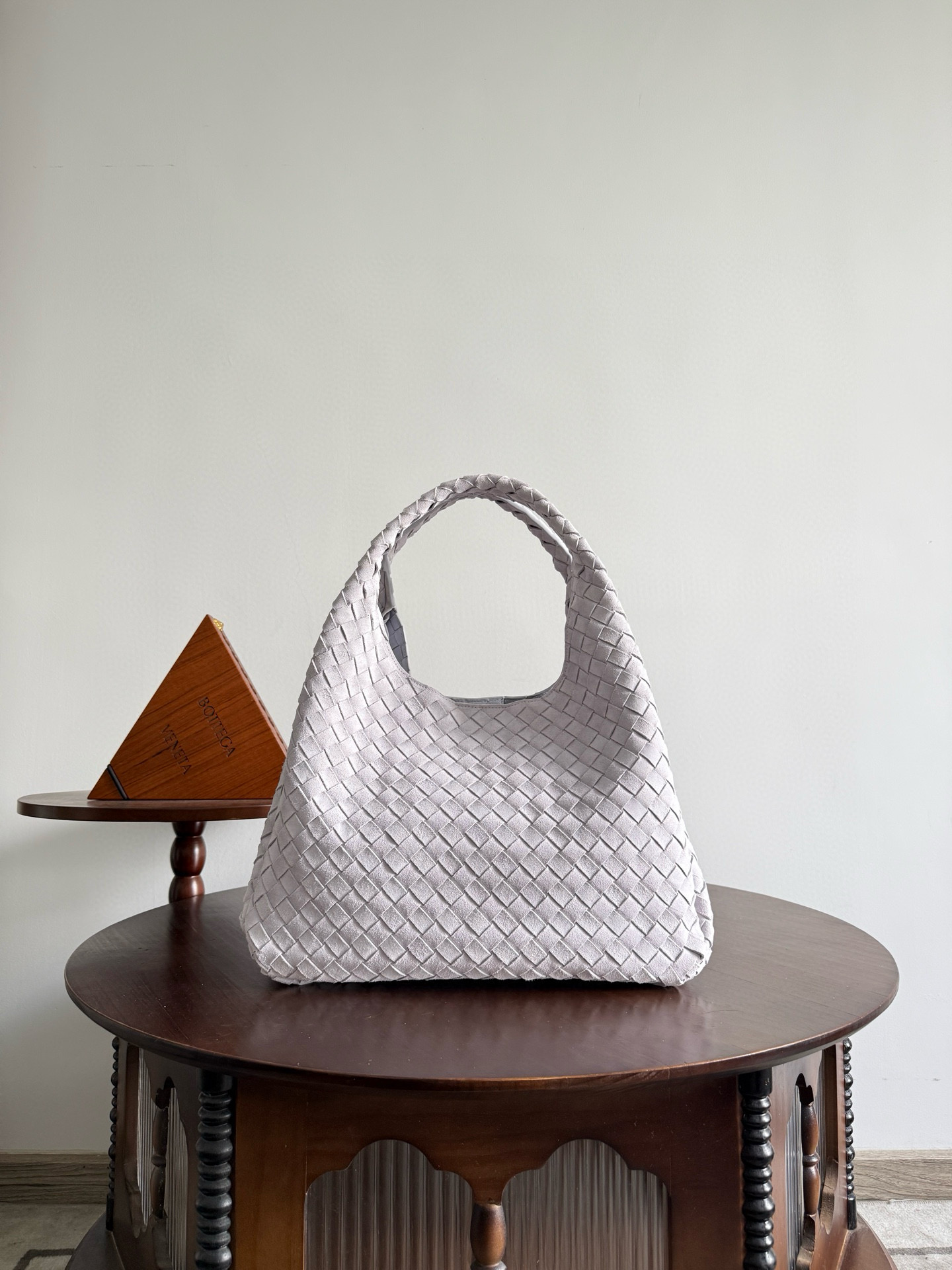 보테가 베네타 Bottega Veneta 844250 Campana 39cm