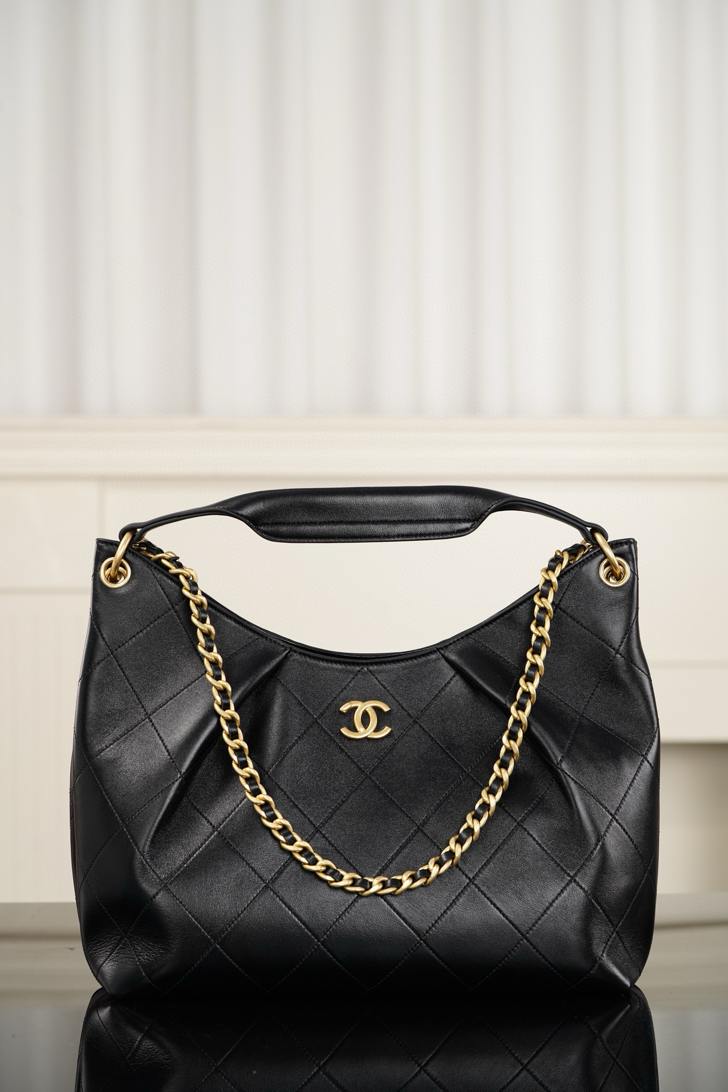 샤넬 CHANEL 26C AS6016 Hobo Black 35cm