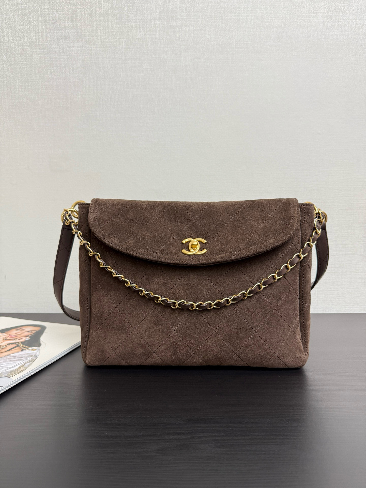 샤넬 CHANEL 26c 99546 숄더백 Brown 30cm