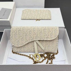 디올 Dior S5614 Saddle Pouch with Chain 19.5cm