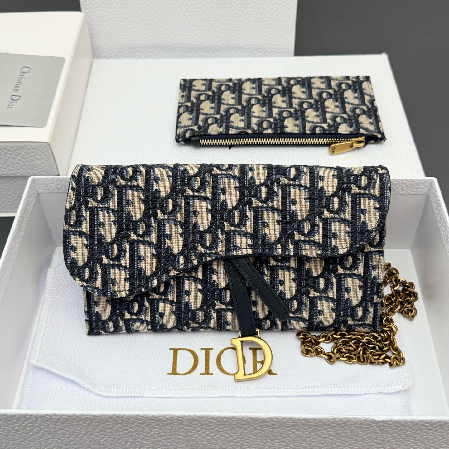 디올 Dior S5614 Saddle Pouch with Chain 19.5cm