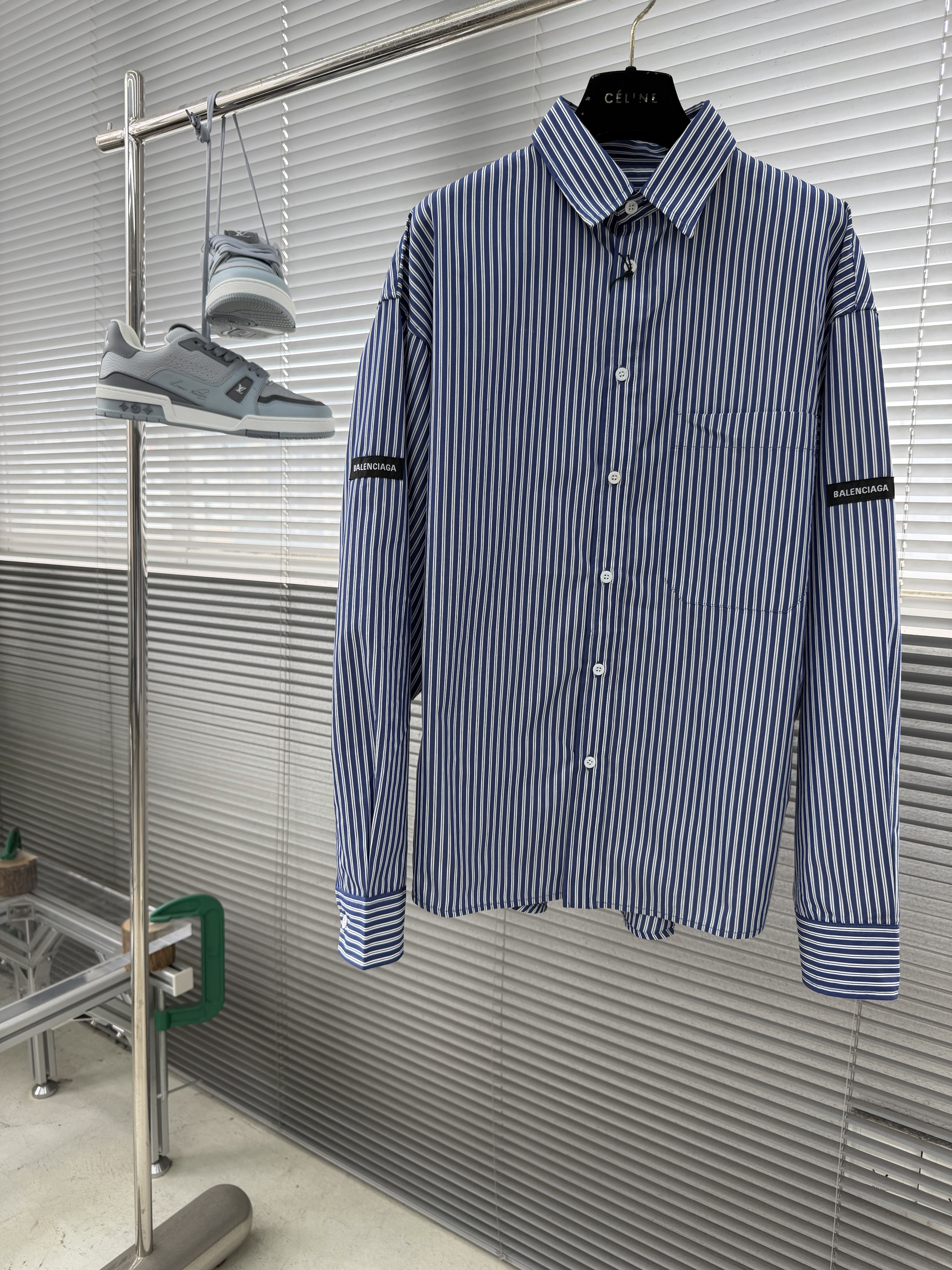 발렌시아가 Balenciaga 긴팔셔츠