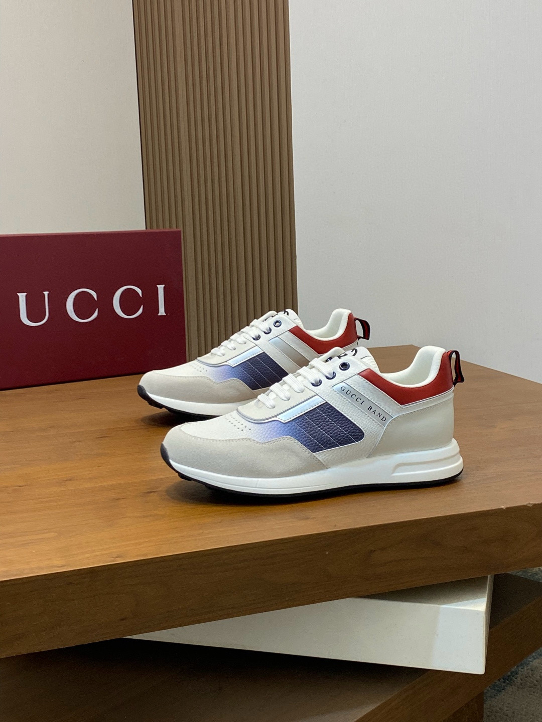 구찌 Gucci  스니커즈