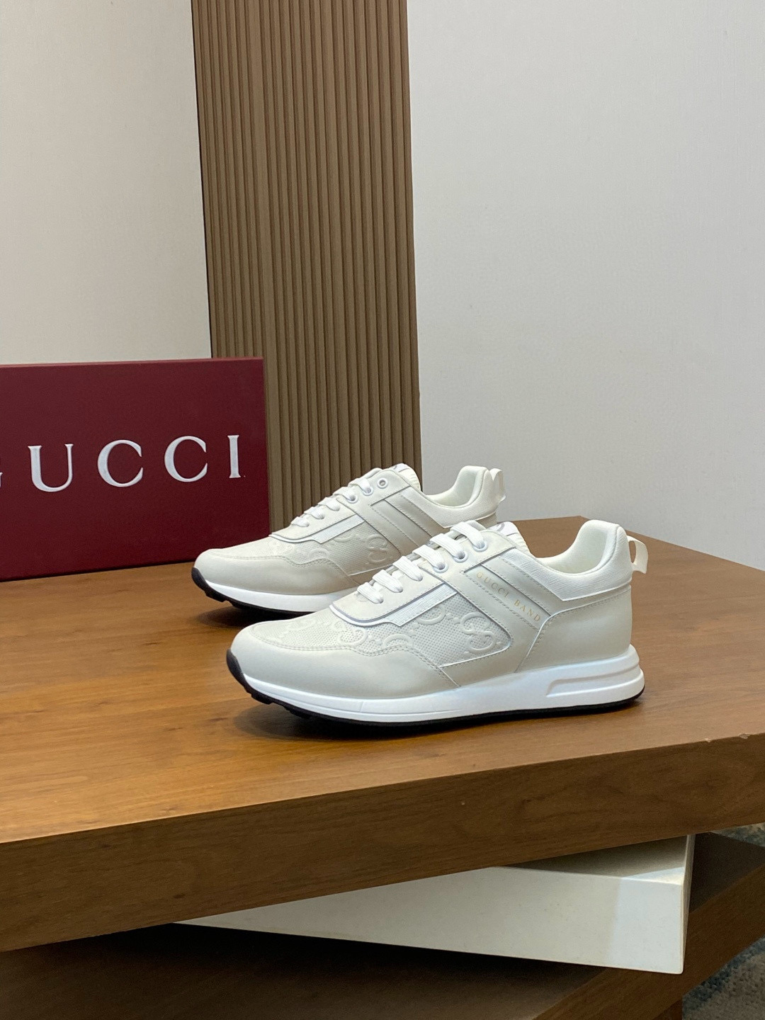 구찌 Gucci  스니커즈