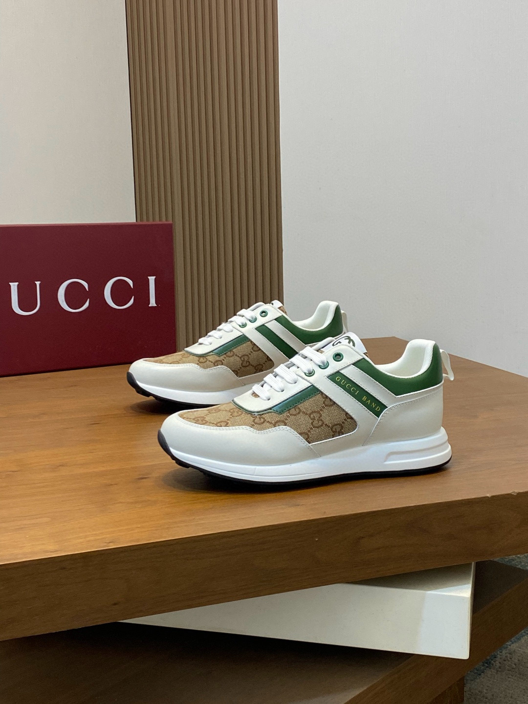 구찌 Gucci 스니커즈