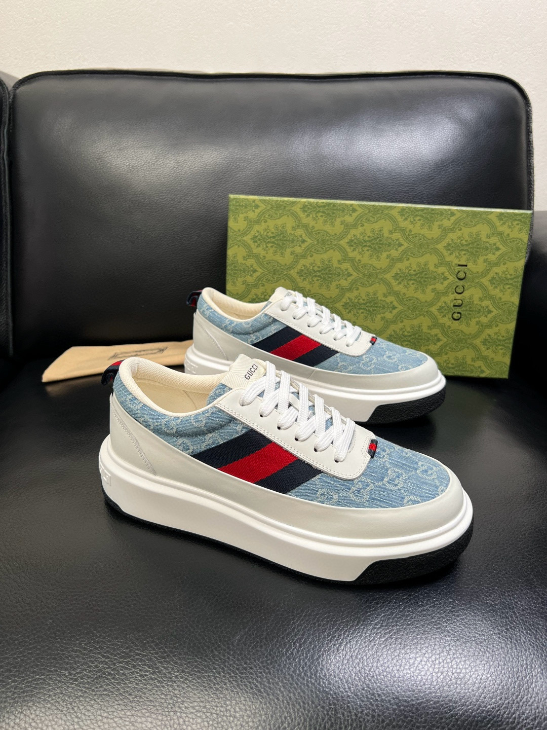 구찌 Gucci 스니커즈