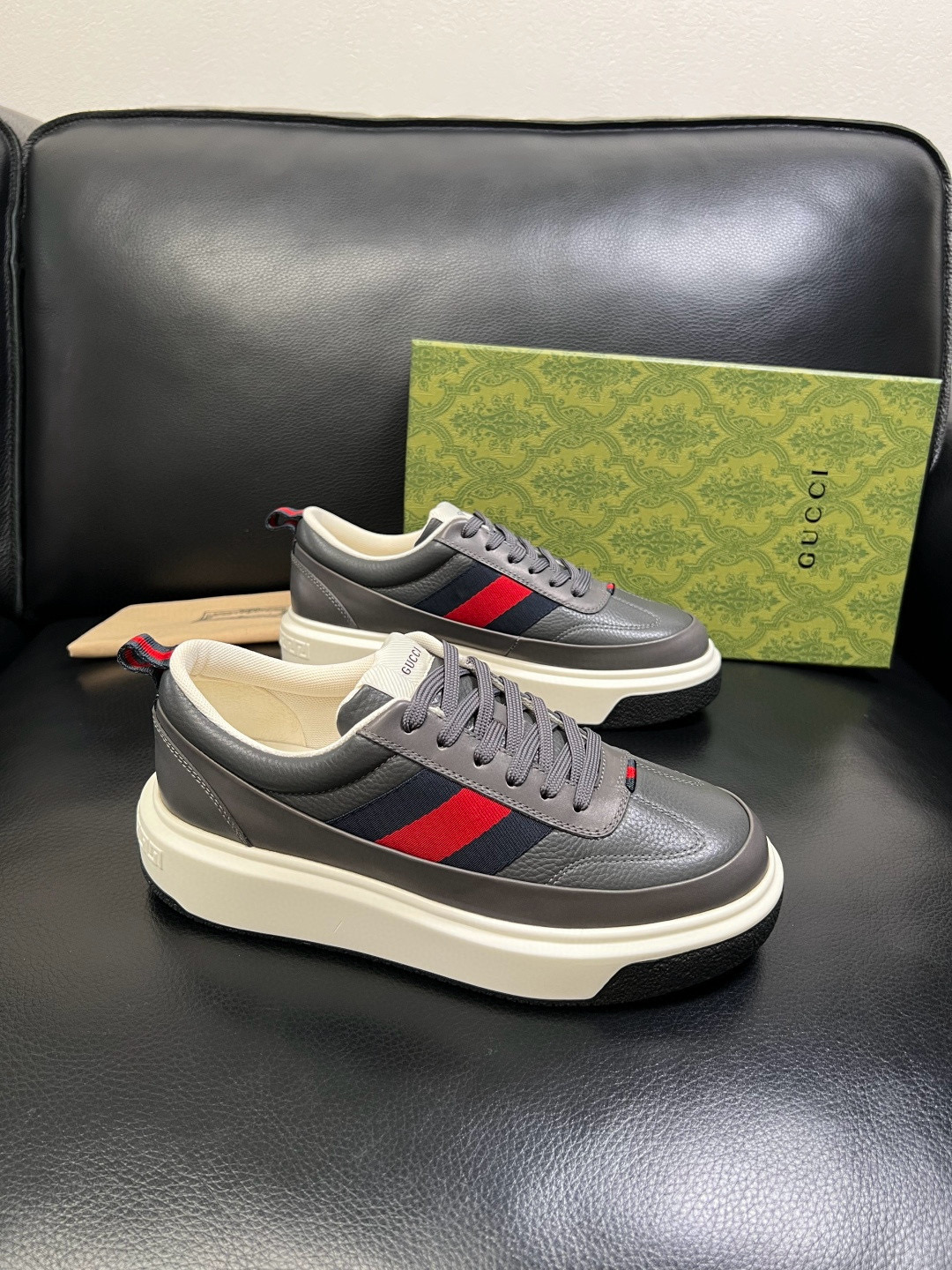 구찌 Gucci 스니커즈