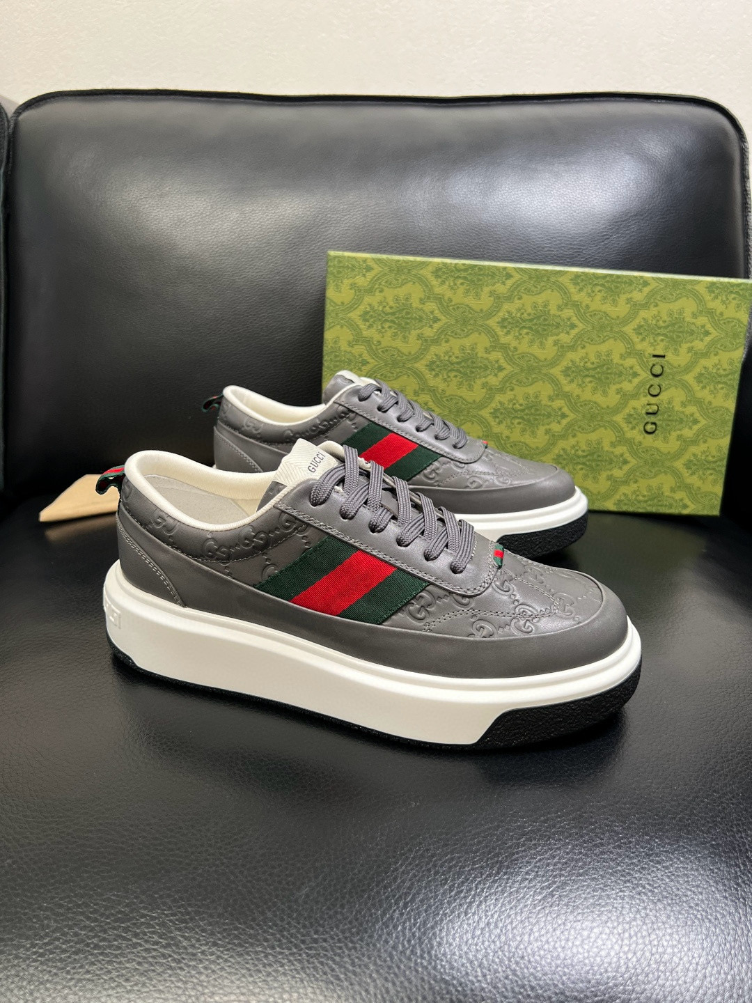 구찌 Gucci 스니커즈