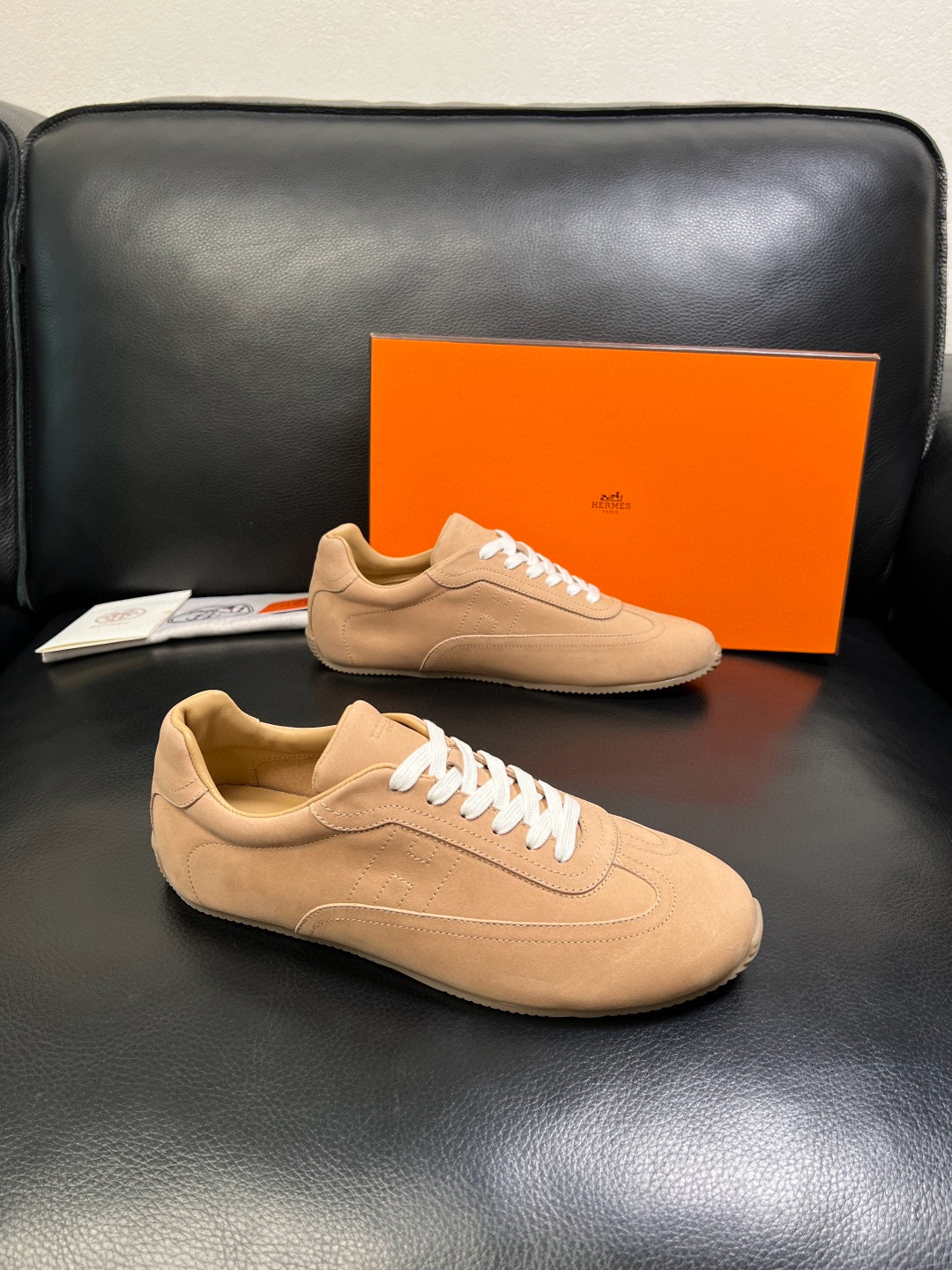 에르메스 Hermes 스니커즈