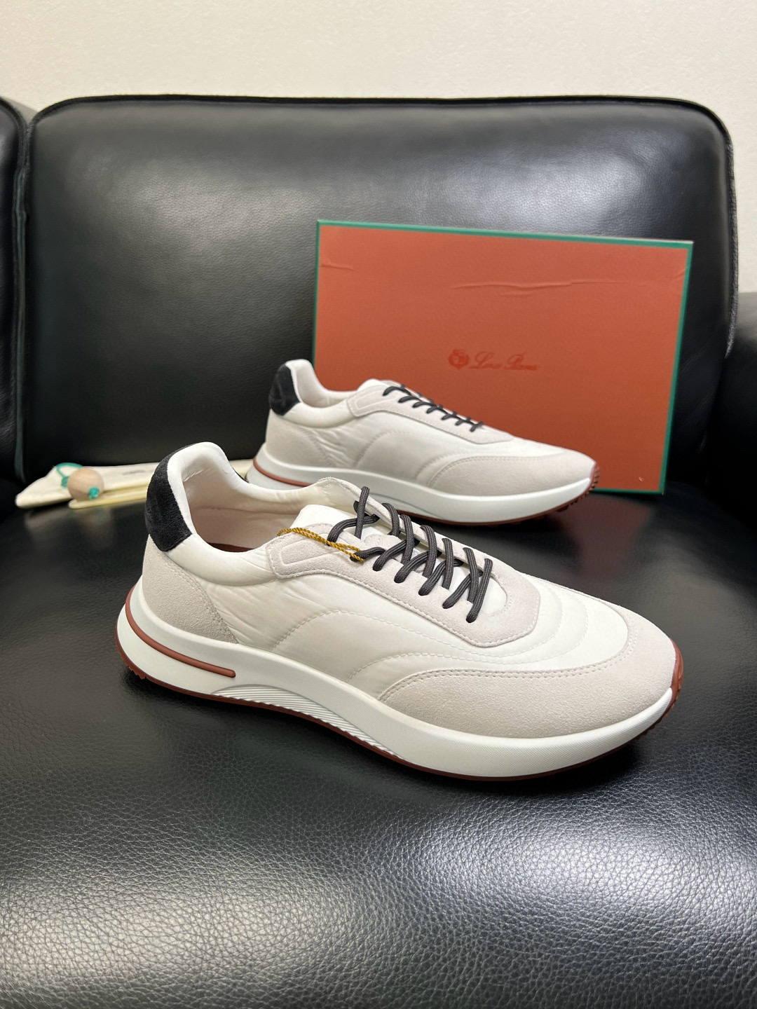 로로피아나 Loro Piana 스니커즈