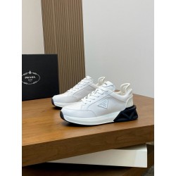 프라다 Prada 스니커즈