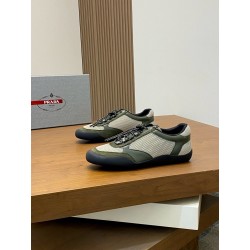 프라다 Prada 스니커즈