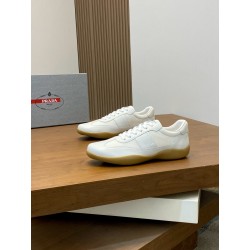 프라다 Prada 스니커즈