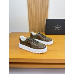 프라다 Prada 스니커즈