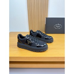 프라다 Prada 스니커즈