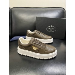 프라다 Prada 스니커즈