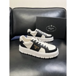 프라다 Prada 스니커즈