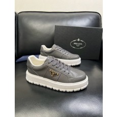 프라다 Prada 스니커즈