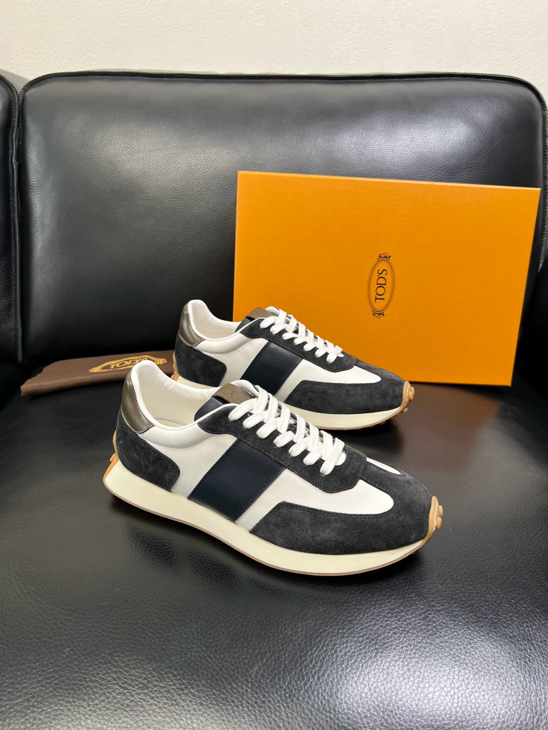 토즈 TOD'S 스니커즈