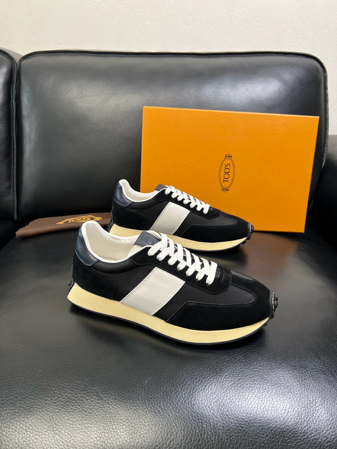 토즈 TOD'S 스니커즈