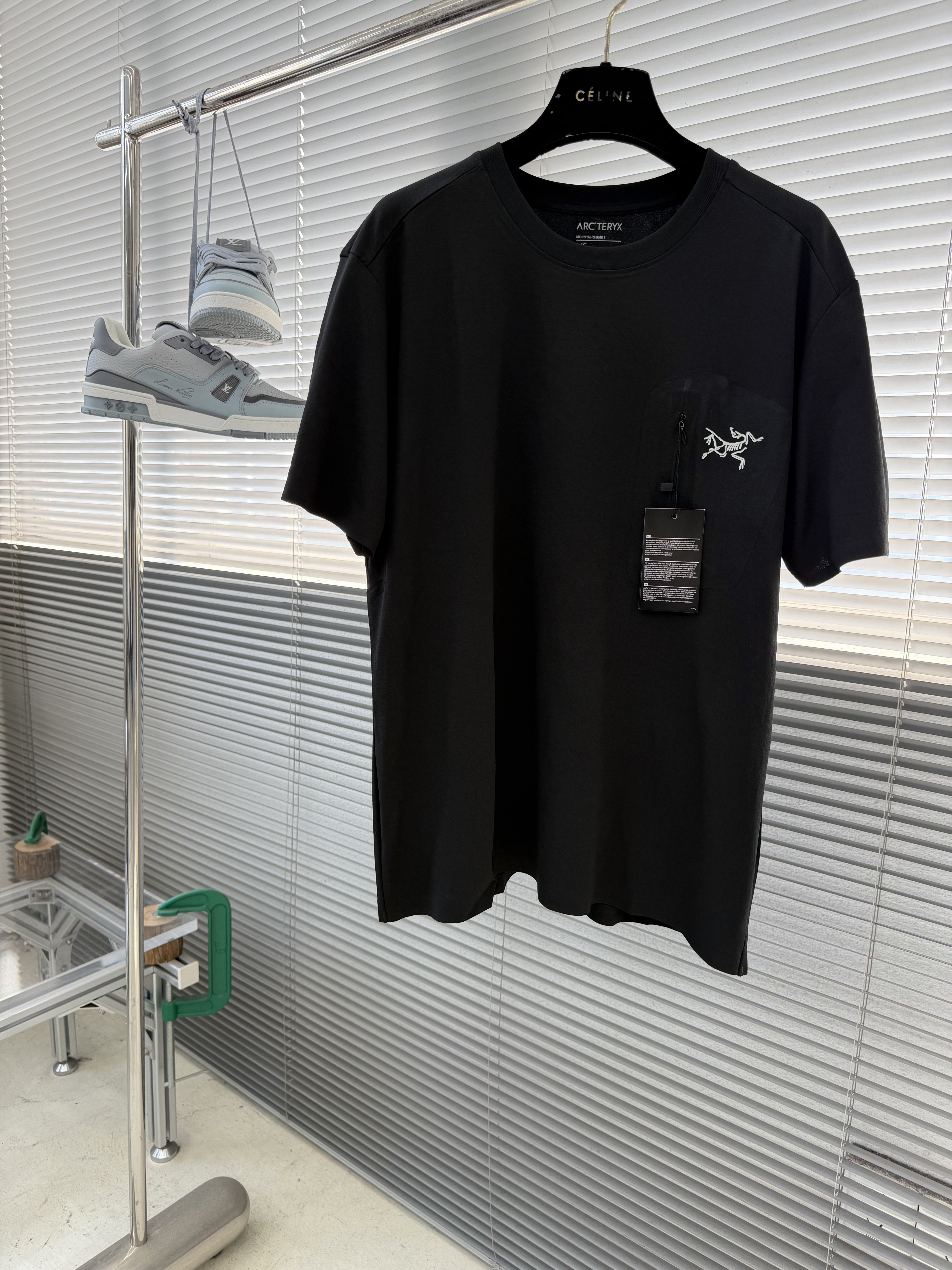 아크테릭스 ARC'TERYX 반팔 티셔츠