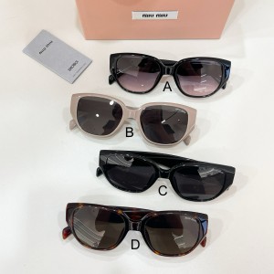 미우 미우 MIU MIU SMU 62WS 55口19-152