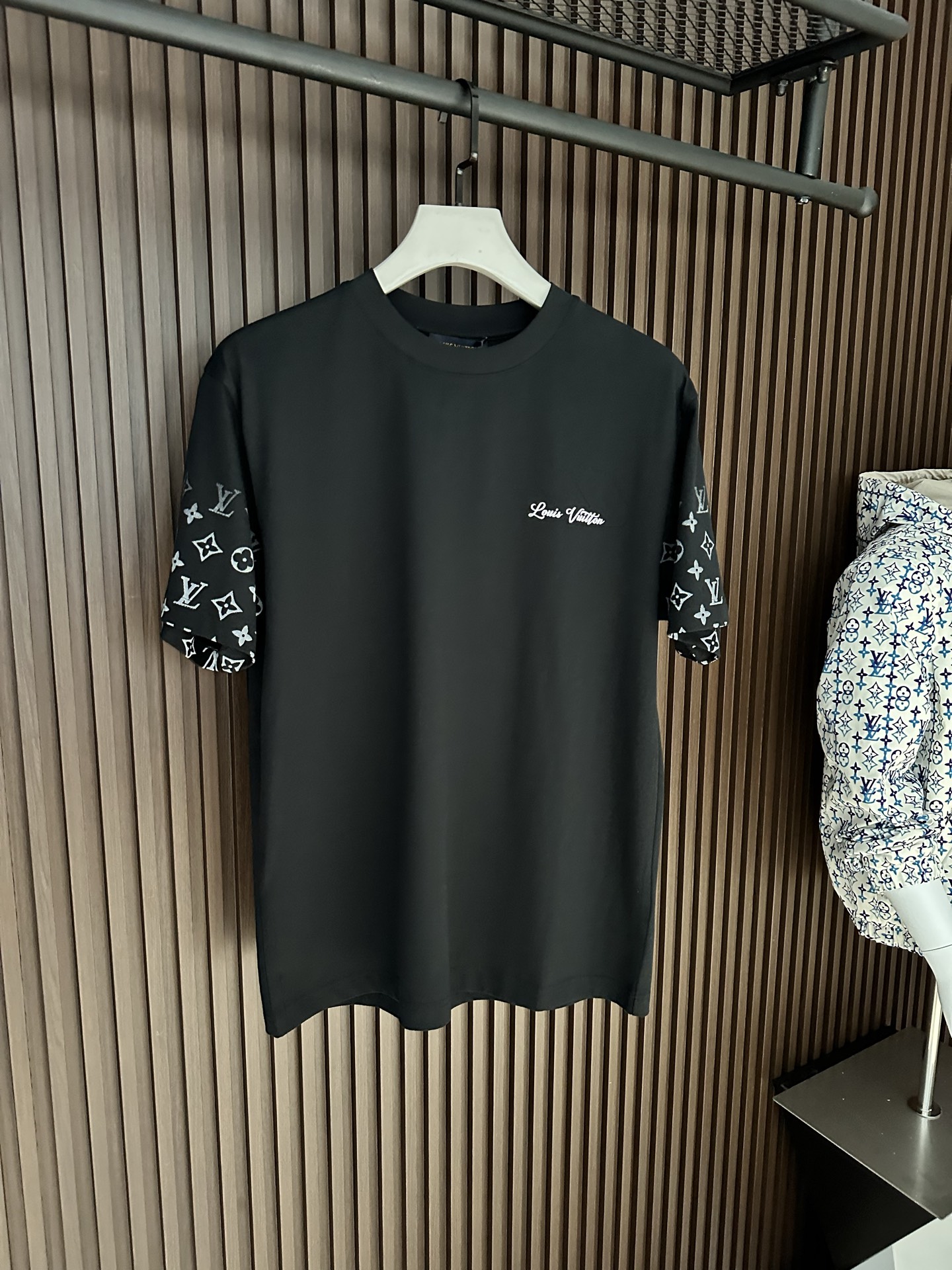 루이비통 Louis Vuitton 반팔 티셔츠